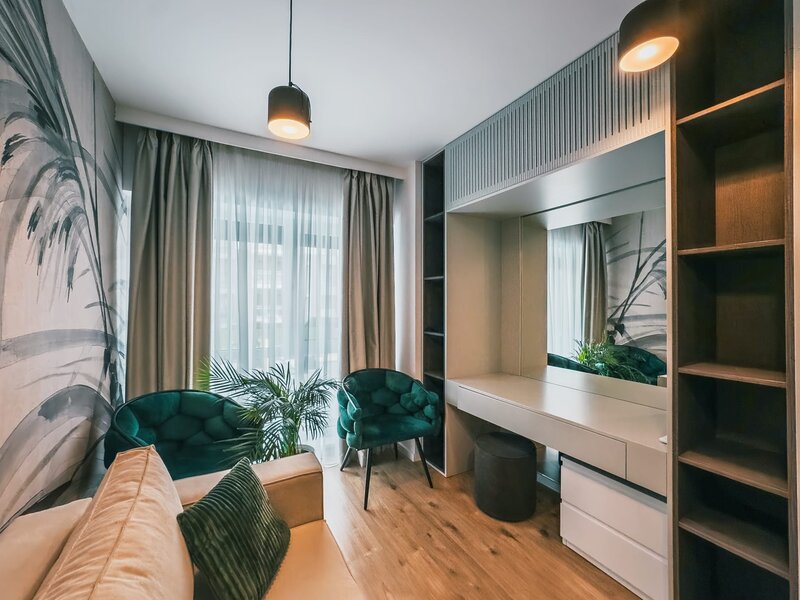 Aviatiei- Barbu Vacarescu, 3 camere mobilat/utilat lux, Comision 0%